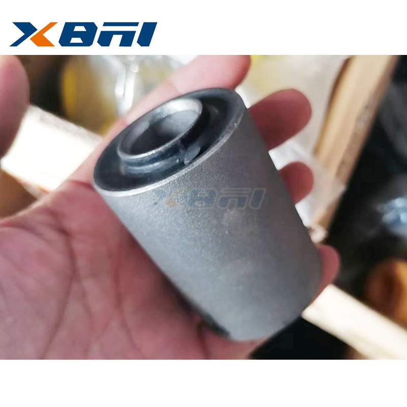 WG9719680041 重汽豪沃驾驶室稳定杆平衡夹支架稳定杆支架衬套