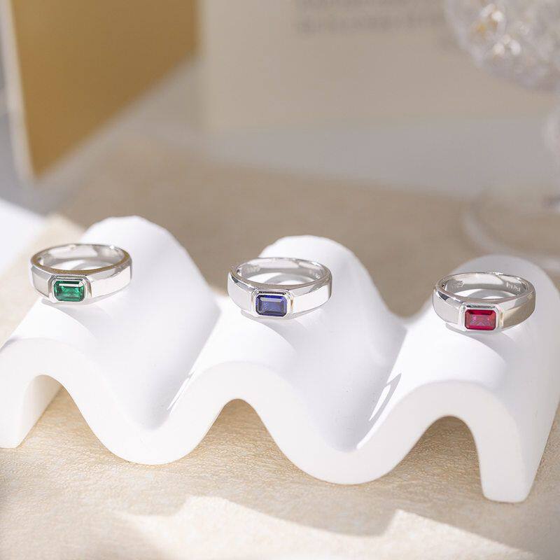 澄一珠宝S925银跨境祖母绿男士戒指欧美蓝宝石简约时尚戒指