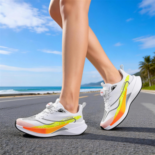 晋江运动鞋男款初中男女学生中考体育体测田径训练竞速碳板跑步鞋