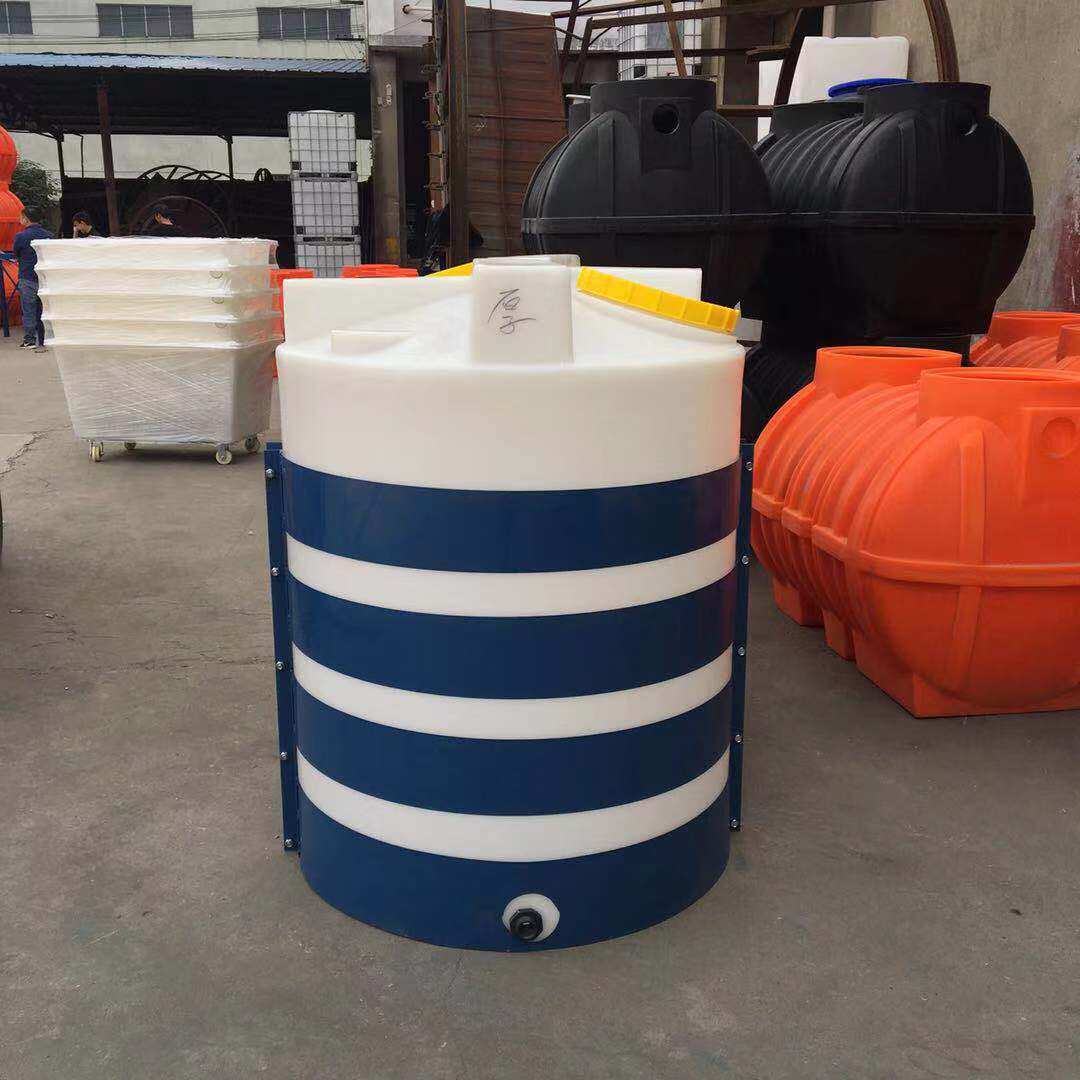 pe塑料加厚圆形300l 500l化工搅拌桶 储药罐 加药箱