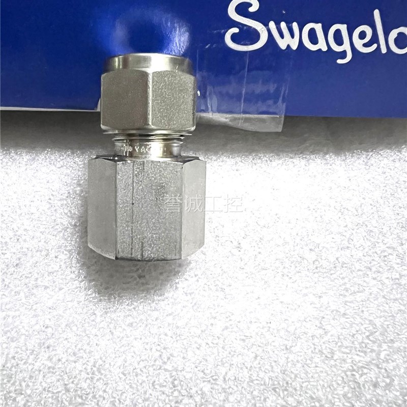 Swagelok世伟洛克SS-10M0-7-6,10mm卡套 x 3/8NPT内螺纹转换接头