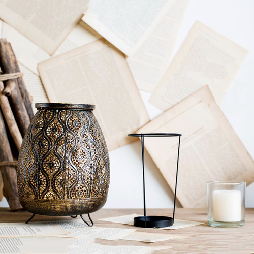 好货Retro black gold hollow-out carving candlestick lantern