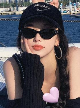 认准抖音2023新款凹造型太阳眼镜女小框欧美街拍扮酷太阳眼镜抗UV