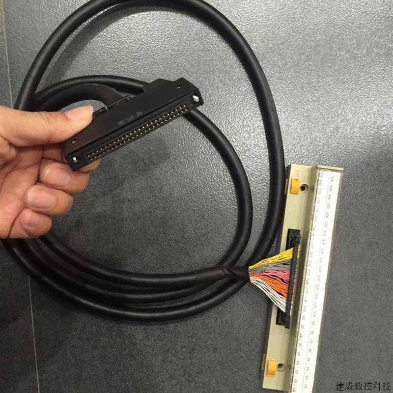 议价F3YP04/08/12/14/22/F3YP24/YP28/32/34 横河PLC 48针连接线