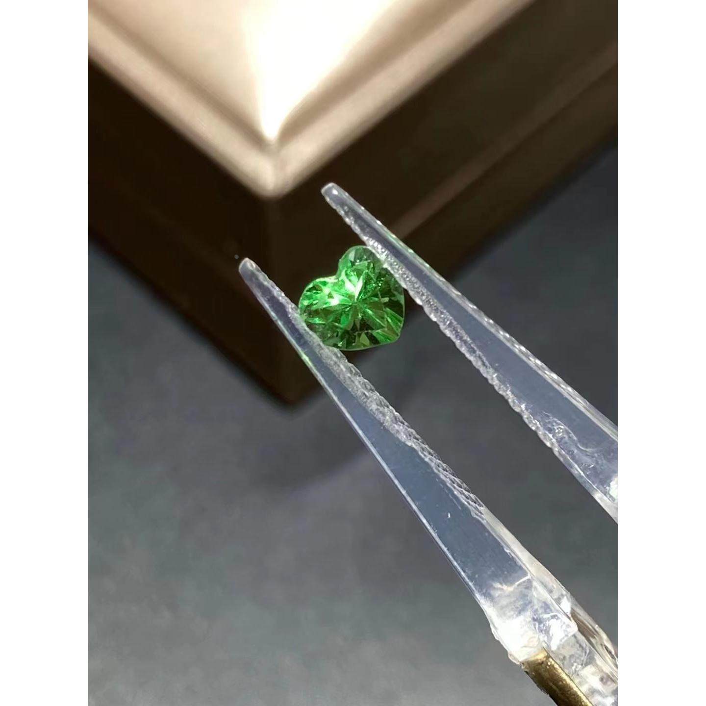 透明的胶头带槽镊子 针对拍照钻石宝石珍珠类 无色差不易刮花，