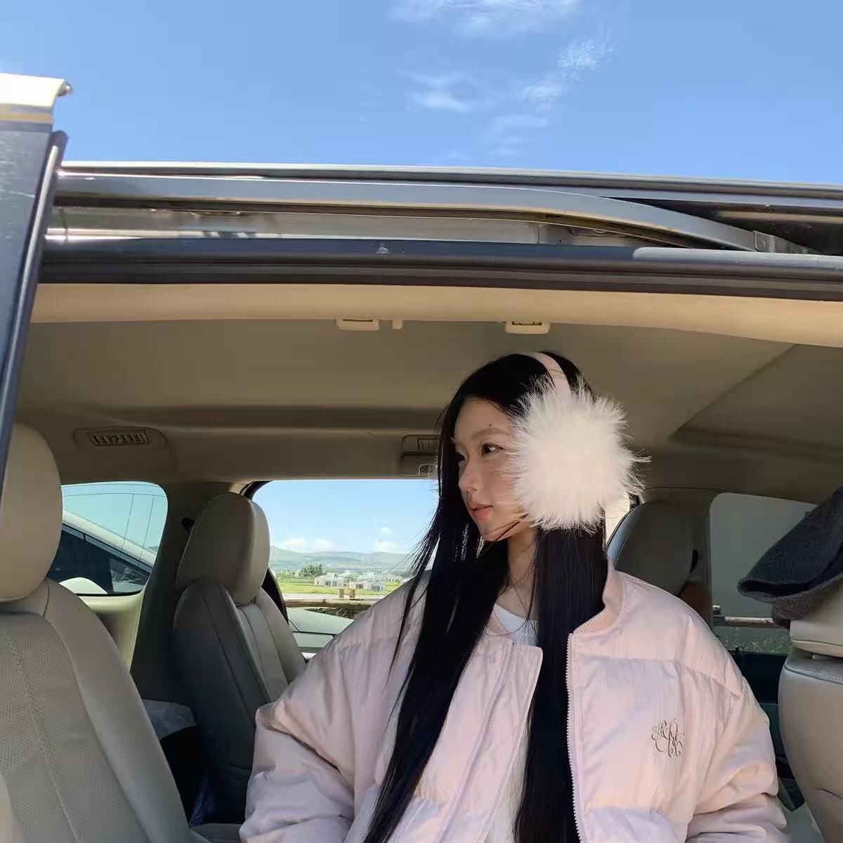 红人馆羽绒服女款冬季2026新款巨好看的短款粉色休闲外套棒球服