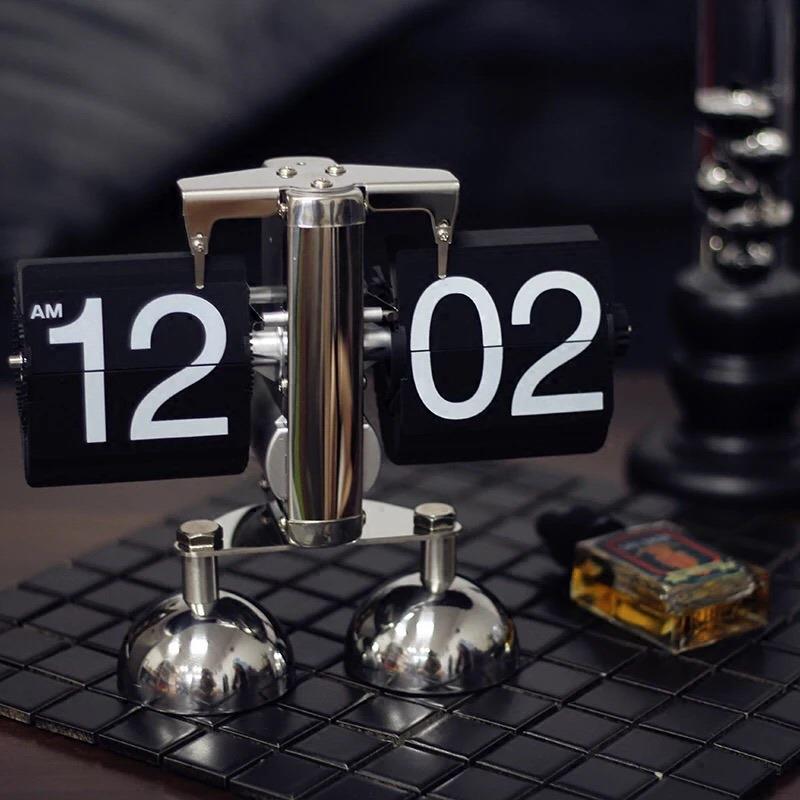 工厂双脚天平翻页钟客厅简约欧式地中海北欧时尚桌面摆钟摆件