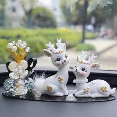 2025新款网红汽车摆件一路平安鹿车内创意高档车载摆件装饰用品女