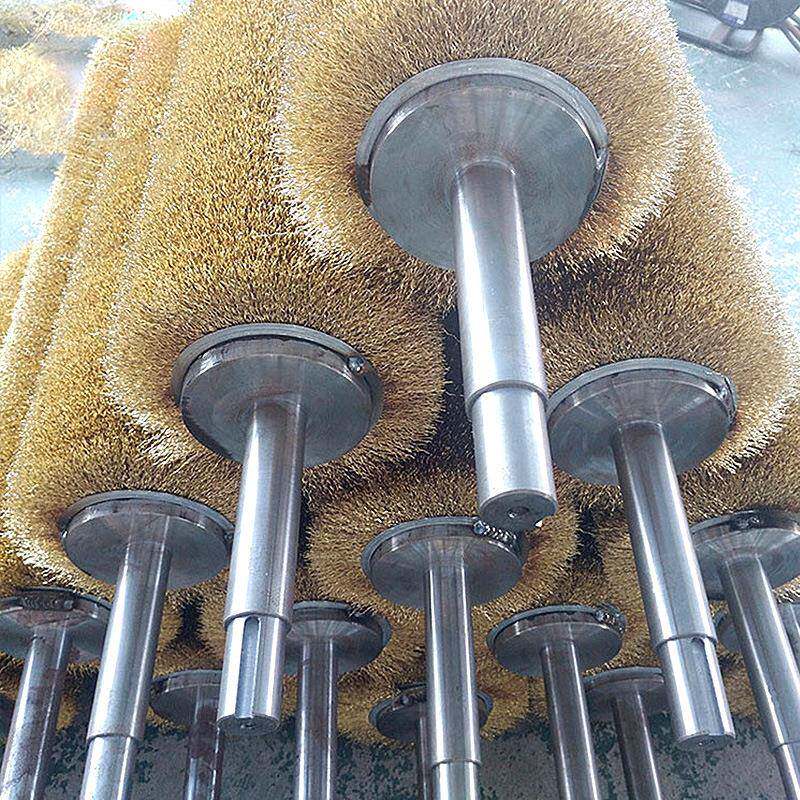 缠绕式钢丝毛刷辊镀铜钢丝辊刷筛沙机防堵钢丝滚刷实木地板拉丝辊