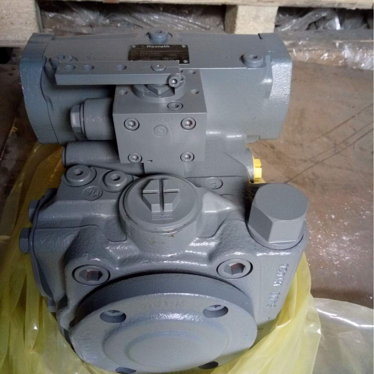 P4VC071HWRVS2DS0F002S油泵