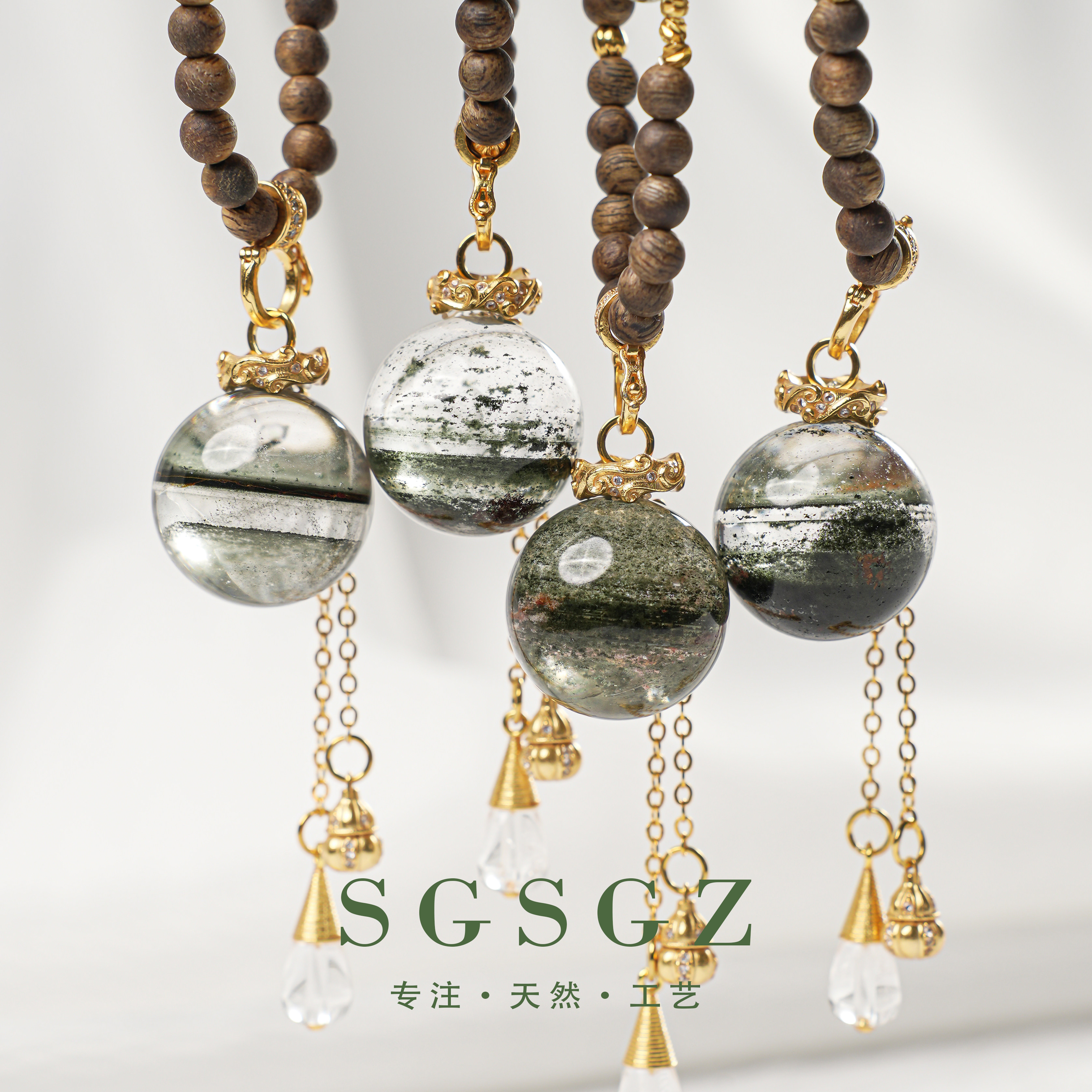 森森B1221wwxl20（多样性发一样）奇楠沉香巴西玻璃体幽灵水晶
