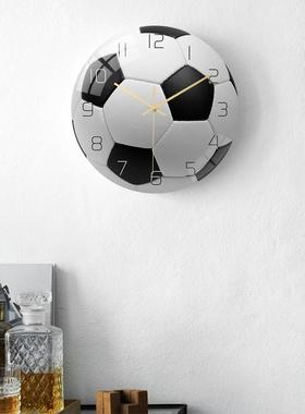 CC117足球挂钟运动球类挂钟亚克力材质静音机芯卧室客厅装饰时钟