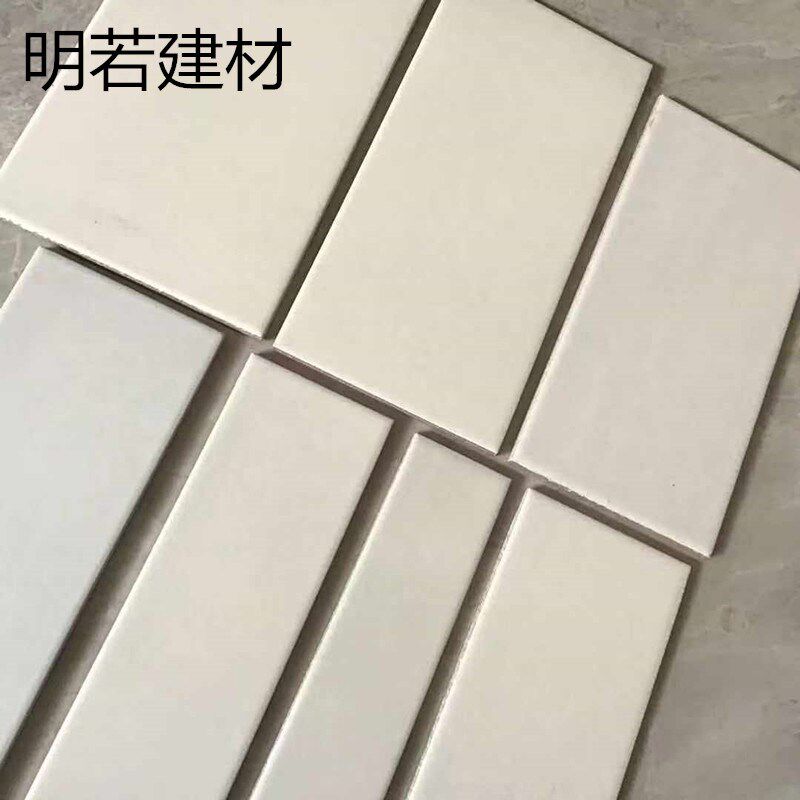 白色200x400 100x300 120x240 50x200 150x300外墙砖釉面砖全白砖