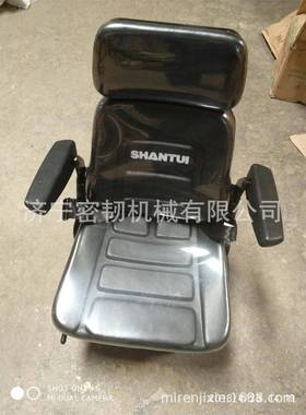 推土机全车配件D85/TY220驾驶室座椅171-53-A0000