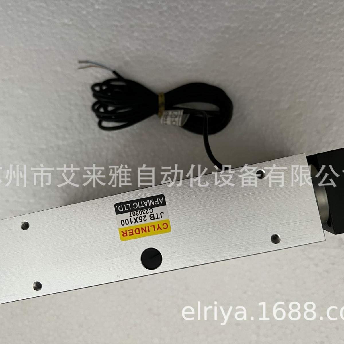 长拓气缸TGR 40*100，TG50*35-B气缸内的密封圈有几种