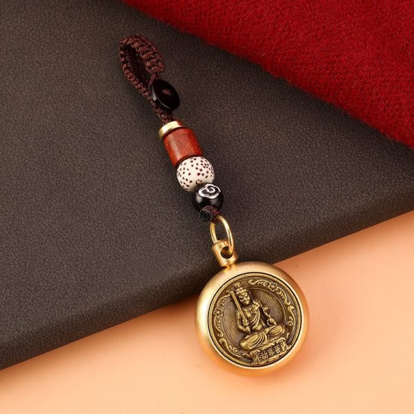 十二生肖守护神钥匙扣挂件黄铜本命佛不动明王普贤文殊汽车吊坠$1