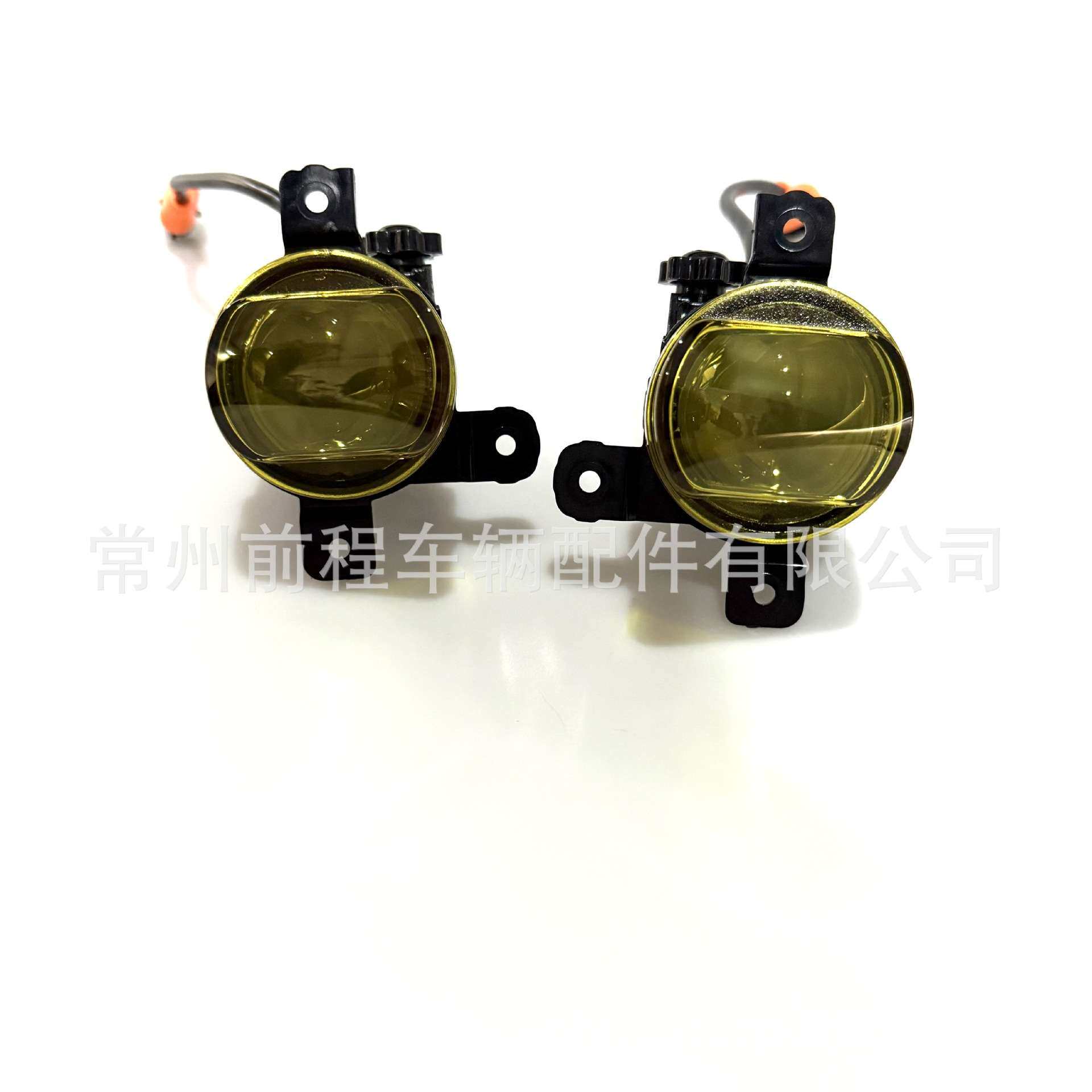 新品适用于新款哈弗H5透镜款雾灯
