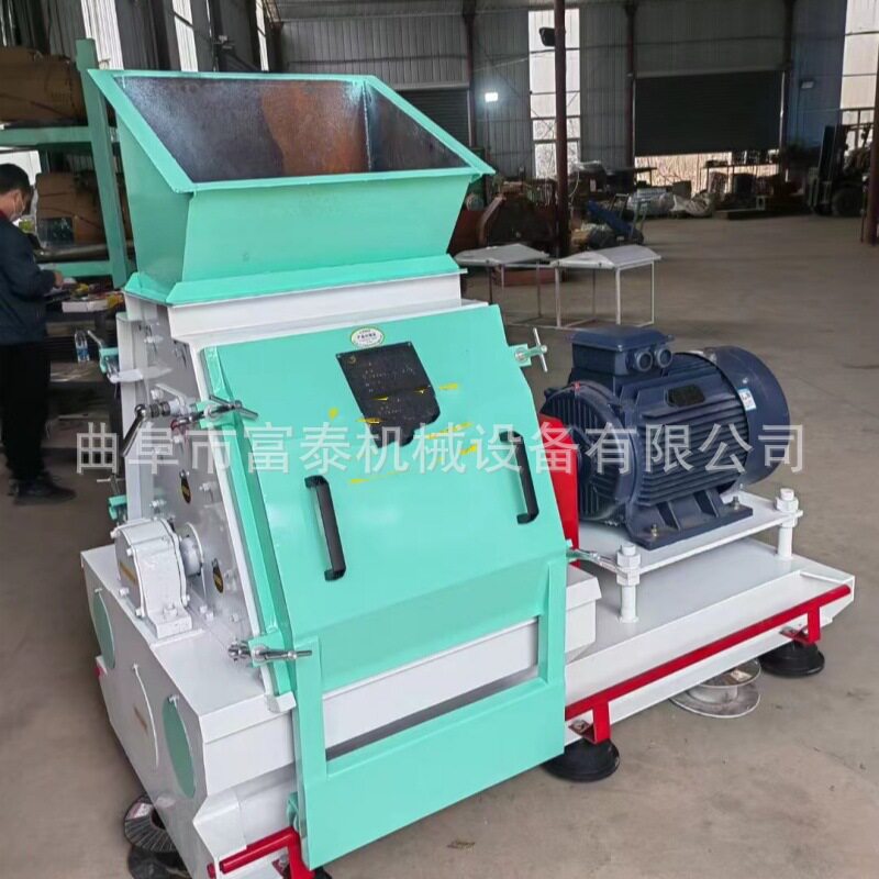 时产3-4吨玉米饲料粉碎机大型稻壳谷糠打粉机水滴粉碎机厂家