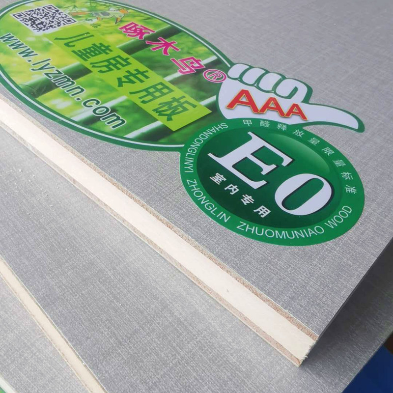 批发 实芯木板香杉木生态免漆板 EO热压油墨纸吃钉力强免漆板材