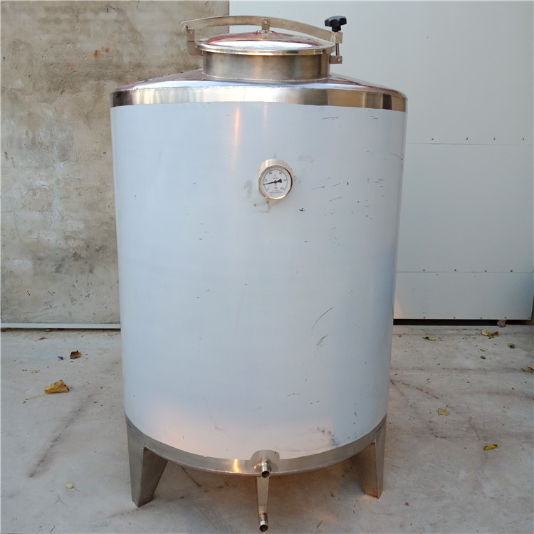 供应立式不锈钢罐 小作坊储酒罐 家用散酒容器罐 优质白钢罐批发