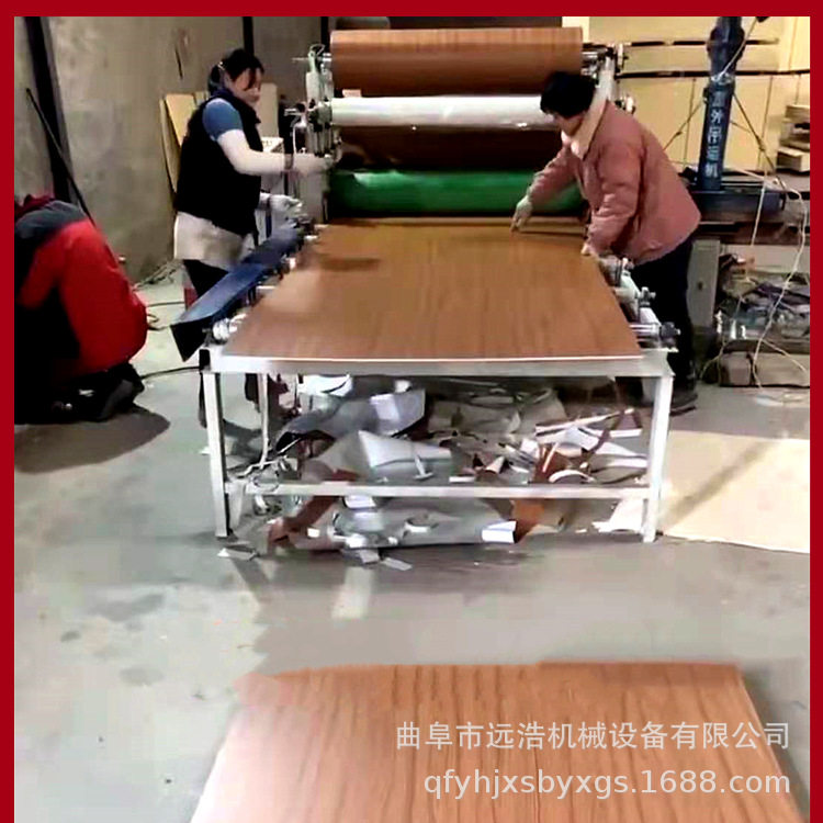 碳晶木饰面自动熔断除尘贴面机