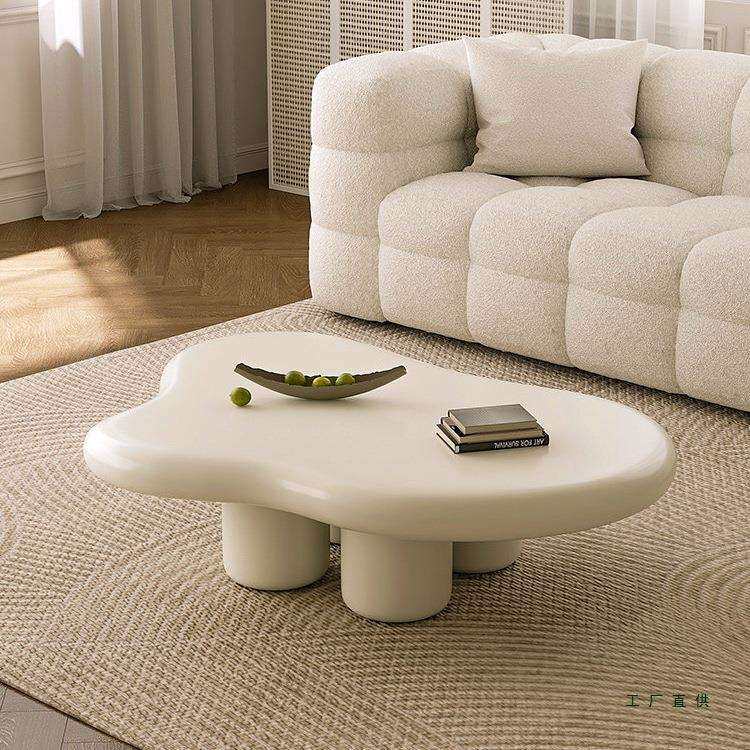奶油风云朵茶几客厅家用2026新款轻奢简约现代北欧小户型异形桌子