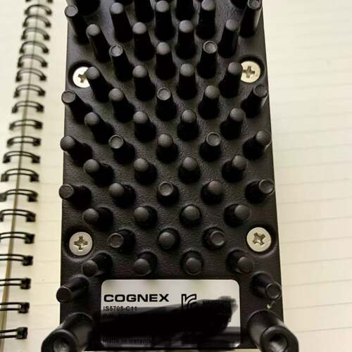 可维修IS5705-C11 COGNEX 正品仅此一个，需议价