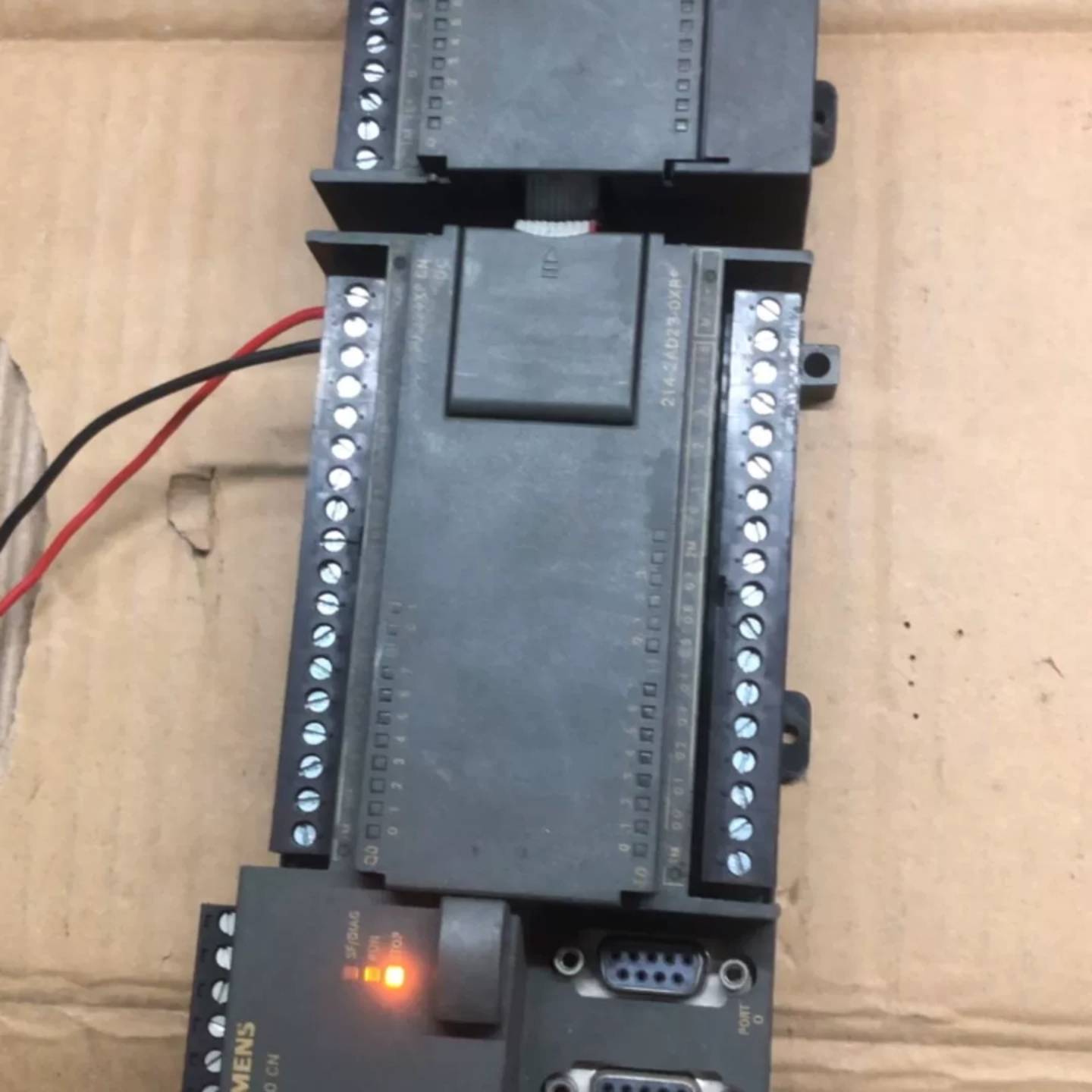 可维修西门子224XP一套，214-2AD23-0XB8，223-议价