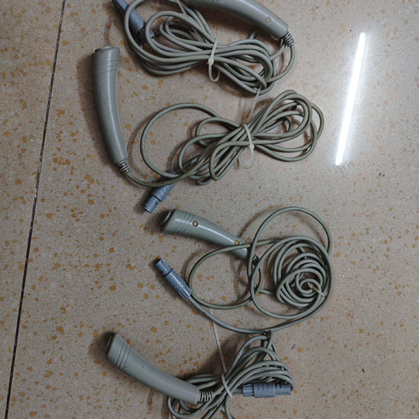 可维修手闸开关