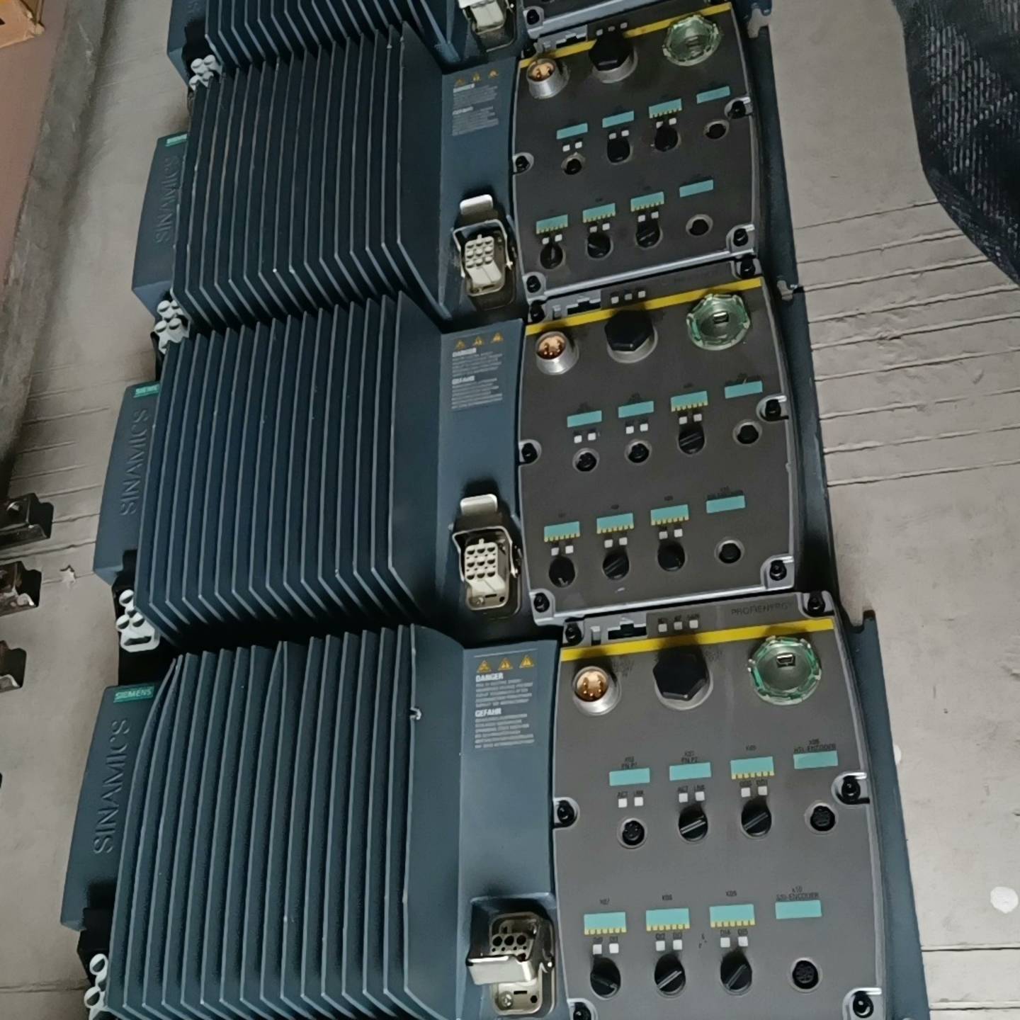可维修西门子SINAMICS G120D PM250D变频器 6S