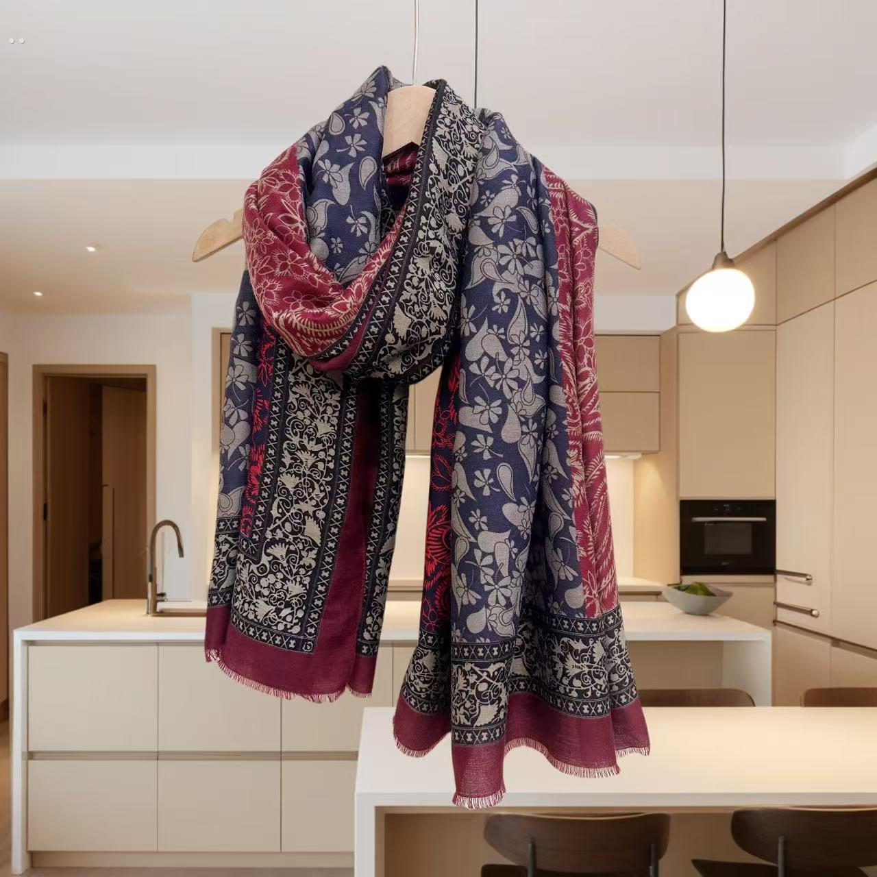 高贵典雅红蓝腰果拼色棉麻围巾女士高级感保暖围脖春秋披肩两用