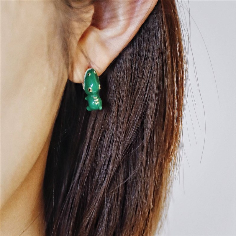 小动物咬耳朵耳钉耳夹耳环耳饰立体张嘴可爱恐龙鲨鱼迷你搞笑个性