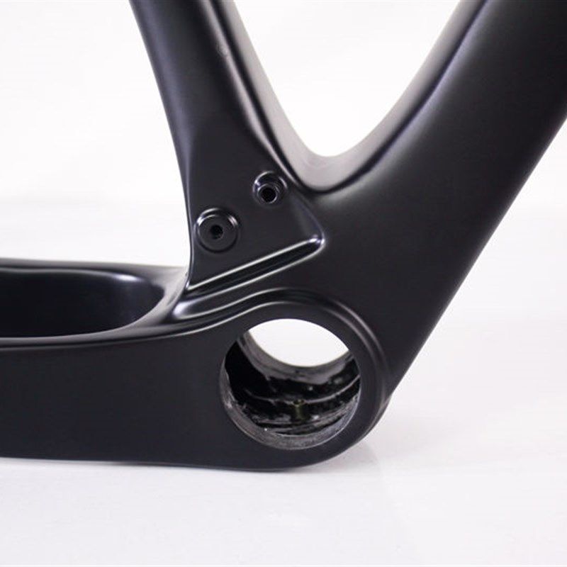 新款包邮全碳纤维山地自行车车架筒轴碟刹版超轻29ER非速降配腕组
