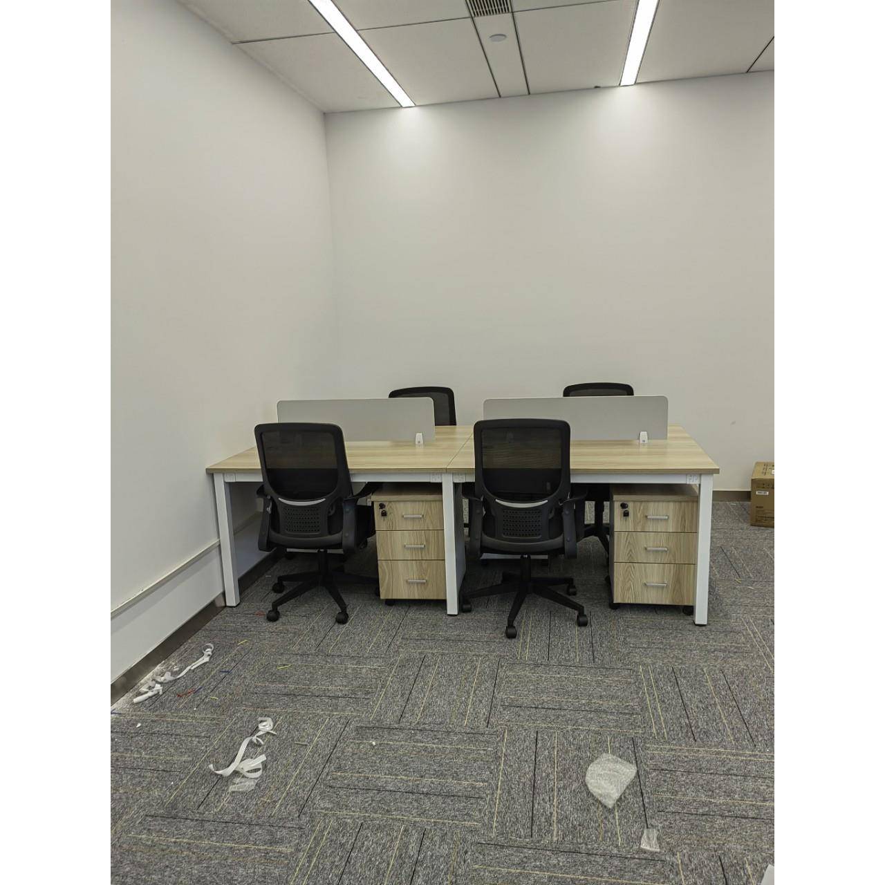 4人办公桌椅组合职员板式家用台式电脑桌办公室员工单人工位