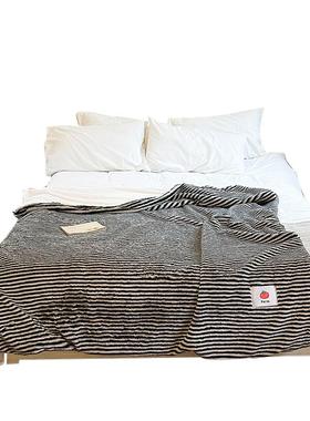 njzs风条毯兔兔纹绒毛毯冬季i加厚盖毯子床上用沙发毯高级感午睡