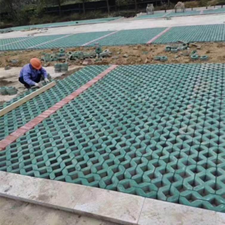贵州井字砖透水砖8字砖护坡砖植草砖联锁砖草坪砖广场砖pc砖荷兰