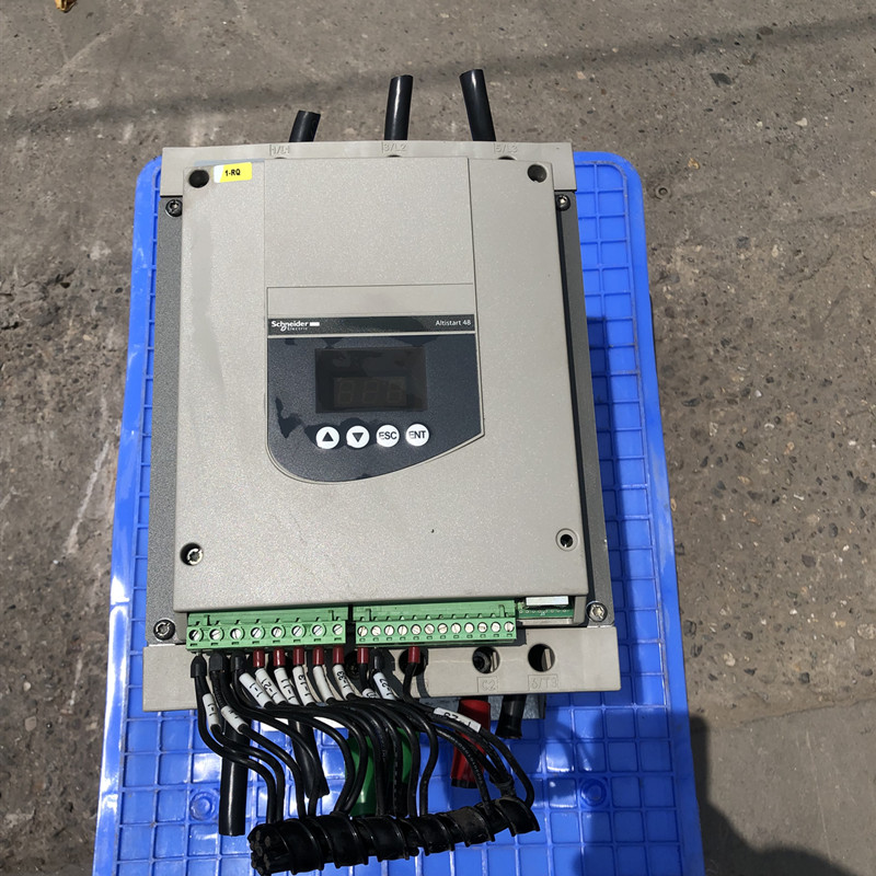 施耐德软启动30-37-22kw软启动ATS48D75Q和ATS48D62Q ATS48D47Q