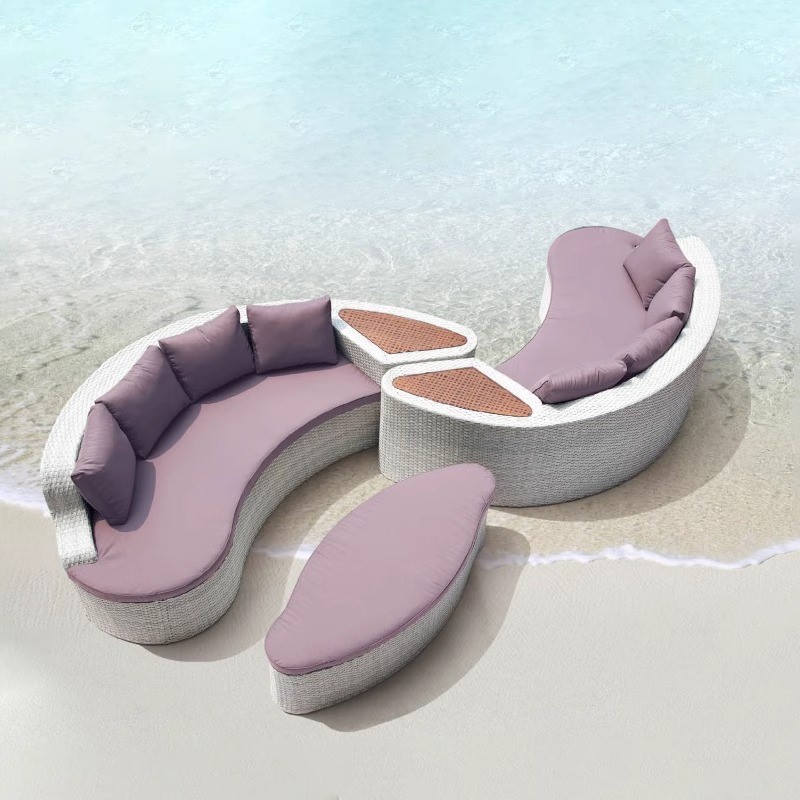 别墅庭院现代简约休闲沙发户外露天阳台室外组合沙发家具北欧设计