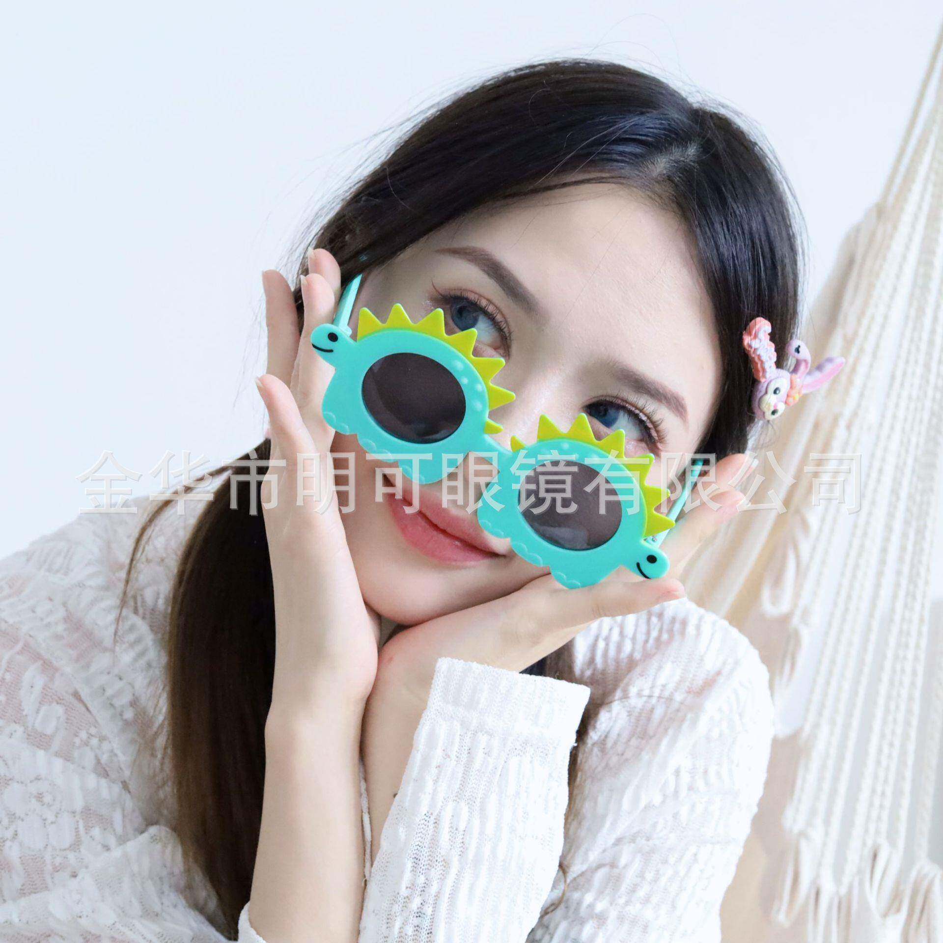 厂家直销生日喷漆小恐龙搞怪眼镜趣味两只恐龙造型舞会派对眼镜
