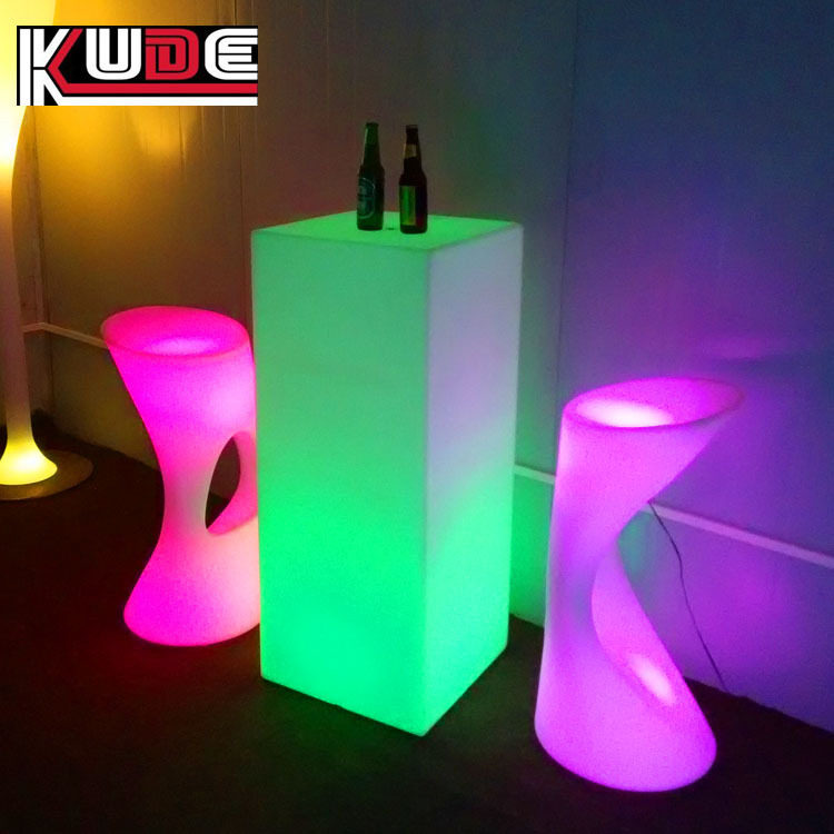 七彩LED发光吧台 led酒吧家具滚塑家具 发光吧台椅家具跨境批发