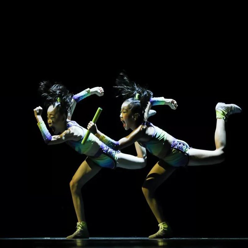 第十届小荷风采传接棒儿童舞蹈演出表演服男女元旦中小学生运动服