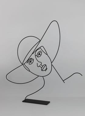 北欧风创意金属铁艺摩登女郎样板房家居客厅酒柜书房工艺品摆件