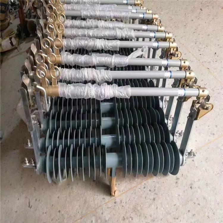 10KV跌落式熔断器RW12-15F/200A跌落式保险丝令克开关厂直销