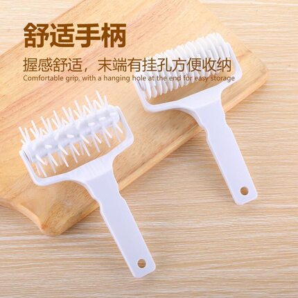 家用厨房食品创意烘焙工具披萨滚针披萨打孔器针车轮饼干轮针