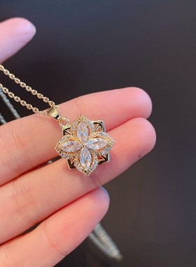 新款旋转水晶四叶花项链女