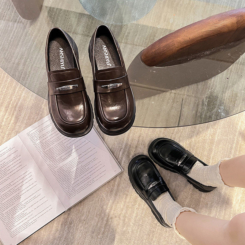 英伦风配裙子乐福鞋女2026春季新款百搭黑色小皮鞋一脚蹬懒人单鞋,女鞋,深口单鞋,淘宝优惠券,粉丝福利购,淘宝优惠卷