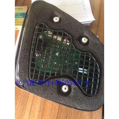 新款宾-利欧陆飞驰尾灯宾-利欧陆飞驰左右尾灯GT拆车