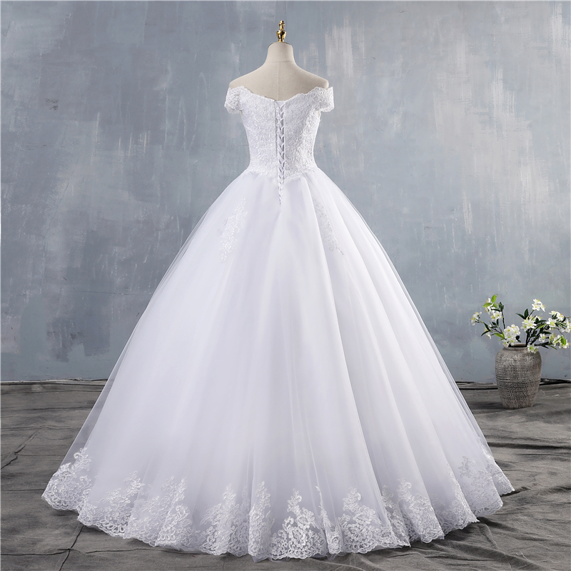 ZJ9143   White Ivory Lace Appliques Ball Gown Cheap Off The