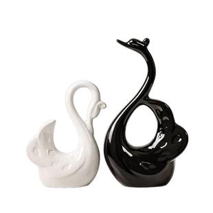 创意天鹅陶瓷摆件高级感小众情侣一对玄关电视柜客厅酒柜装饰摆件
