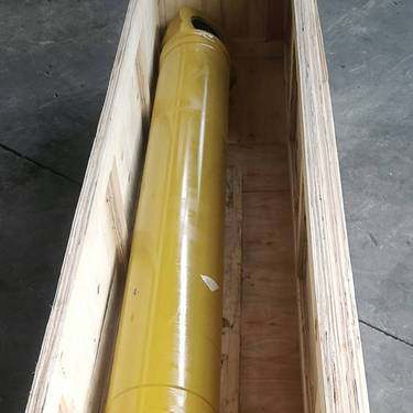 D65EX-16推土机铲斜油缸707-E4-00020工程机械配件